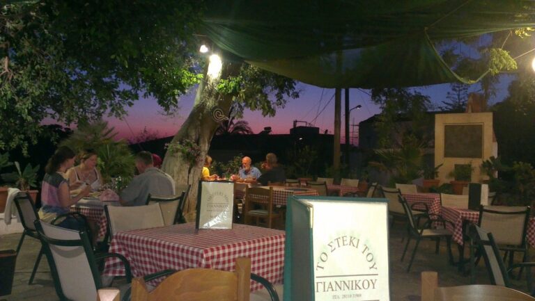 giannikos taverna 768x433